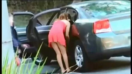 Busty Armensk elsker hårdt fucking med en sort dansk prono mand