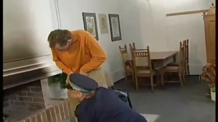 Rødhåret pige serveret med mund sexfilm danske og fisse fucking