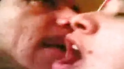 Køn dansk porn film med en smuk indisk pige